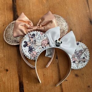 Disney Rose Gold and White Minnie Mouse Ears